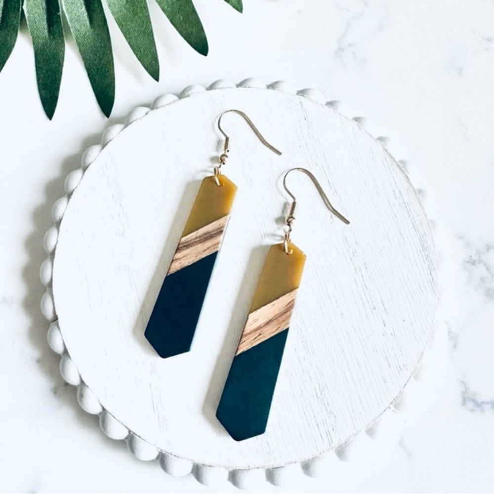 2/$30🌵 Black Tan Resin Acrylic & Wood  Earrings Bar Boho Jewelry Gift NEW